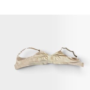 Shapermint Essentials Wireless Bra M Beige Seamless Comfort Smoothing Bra